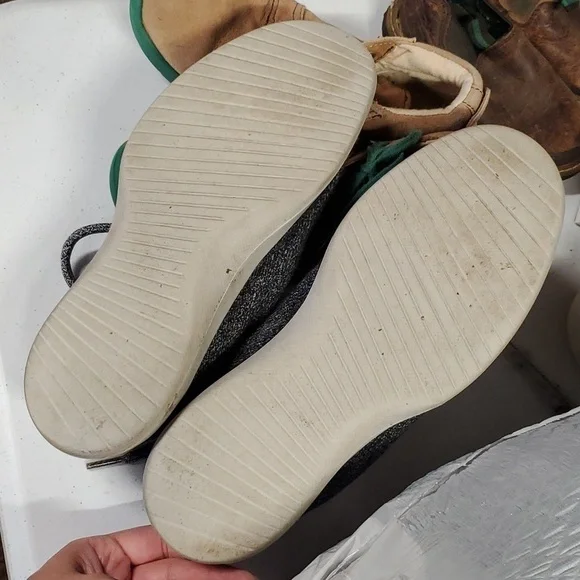 Allbirds Wool Runners - Picture 4 of 6